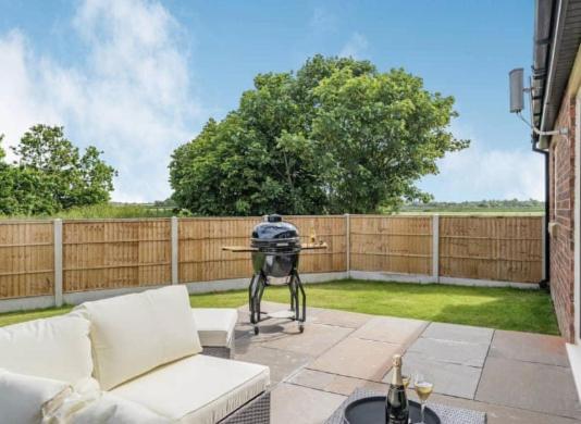 The Cottages At Ivy Farm By Charles Alexander Short Stay Lytham St Annes Extérieur photo