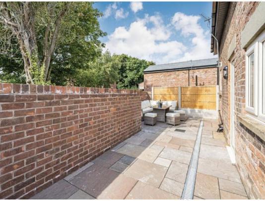 The Cottages At Ivy Farm By Charles Alexander Short Stay Lytham St Annes Extérieur photo