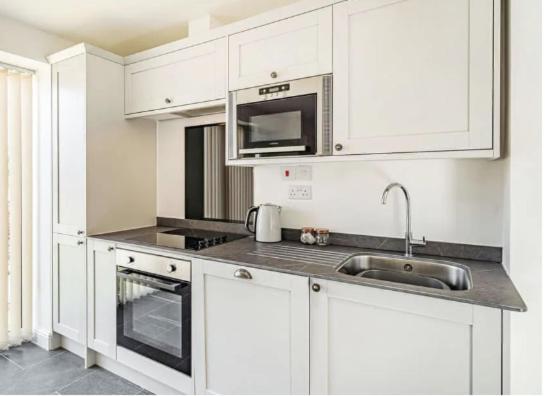 The Cottages At Ivy Farm By Charles Alexander Short Stay Lytham St Annes Extérieur photo